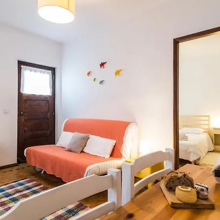 Casas Do Barrio * אלקובאקה