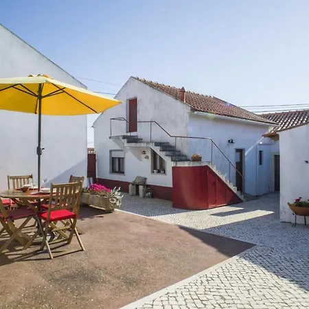 Casas Do Barrio Алкобаса